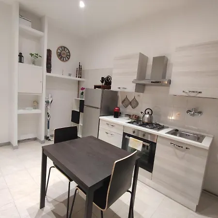 Appartamento House Passarotti, 21